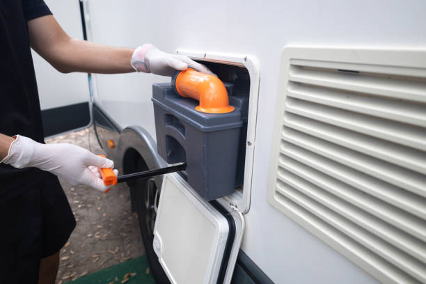 Best Portable toilet rental cost  in Falconer, NY